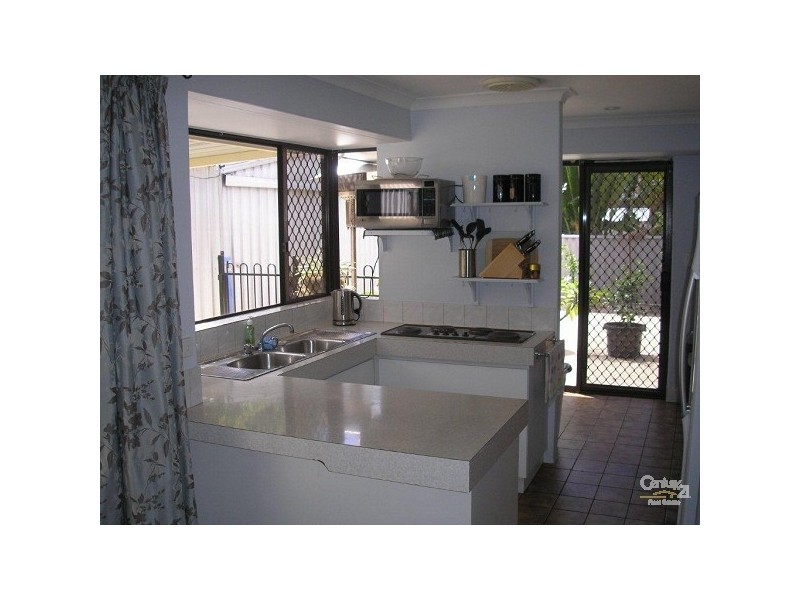 13 Lacey Court, Parmelia WA 6167