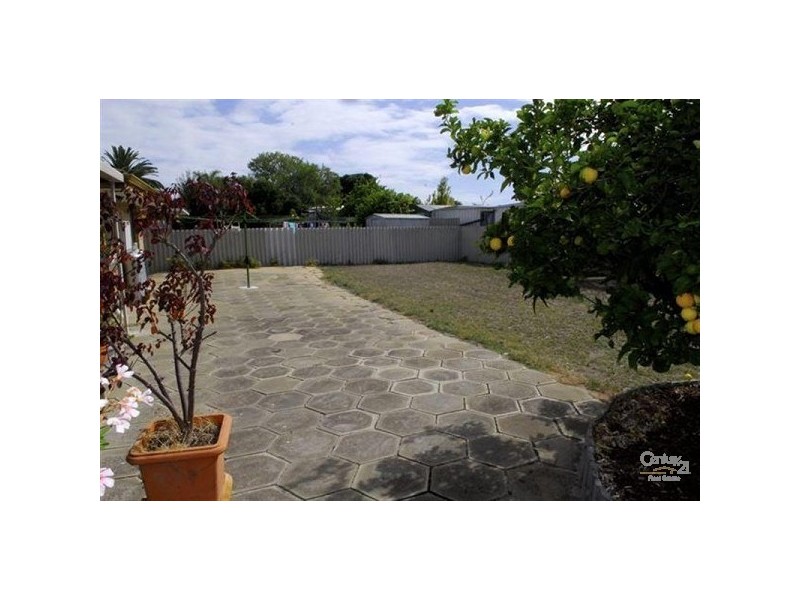 35 Kenton Way, Rockingham WA 6168