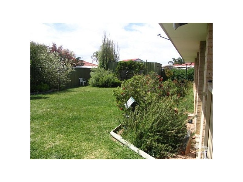 11 Mcguire Mews, Rockingham WA 6168