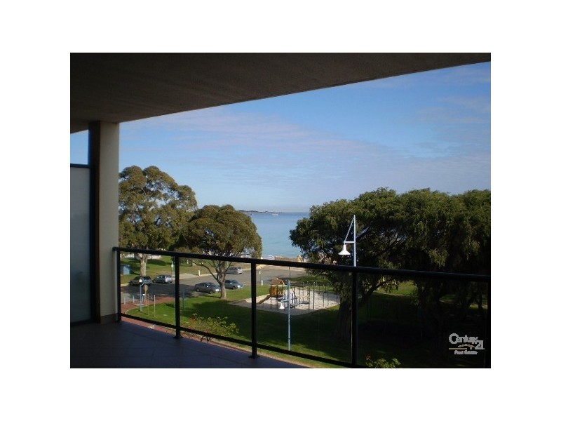 10/43 Rockingham Beach Road, Rockingham WA 6168