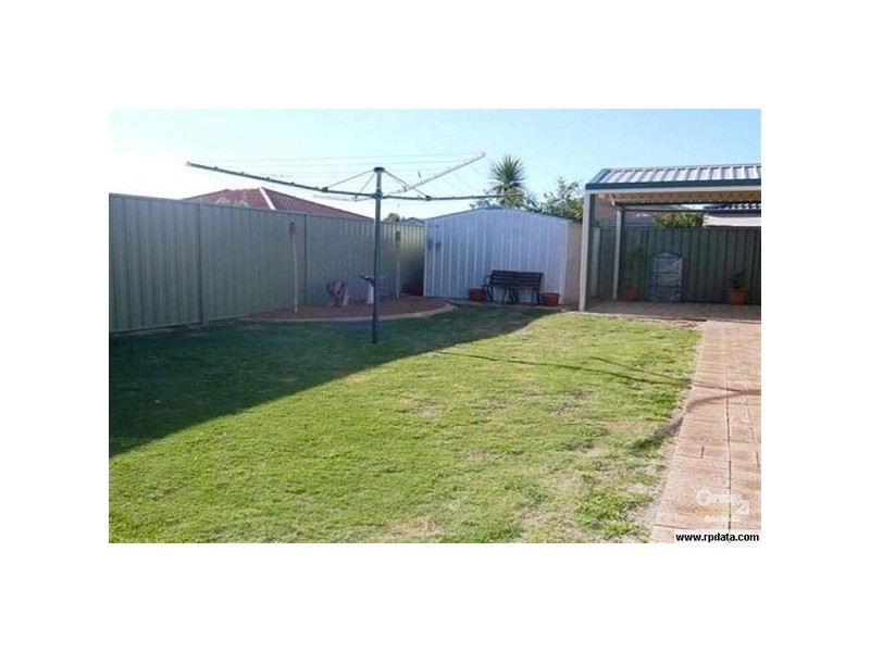 10 Jean Pierre Drive, Warnbro WA 6169