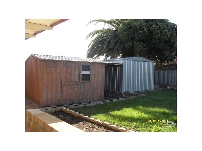 3 Bridge Mews, Waikiki WA 6169