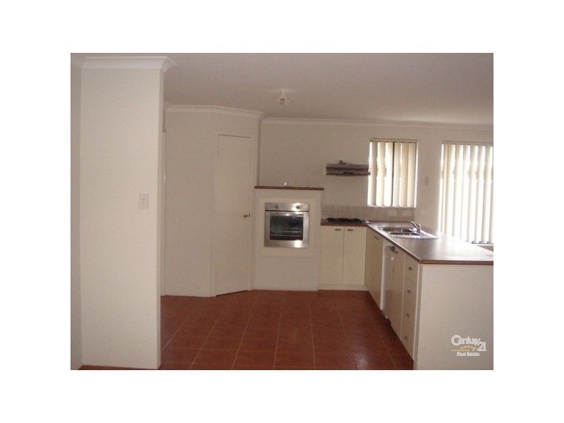 40 Toledo Circuit, Port Kennedy WA 6172