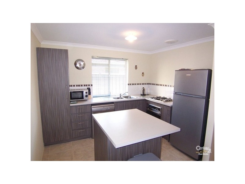 4 Honeysuckle Mews, Baldivis WA 6171