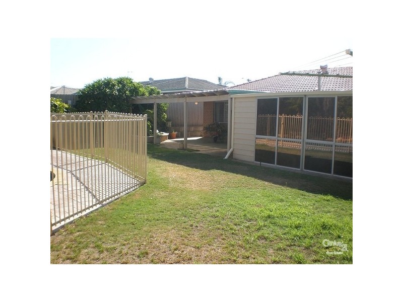 34 Park Drive, Cooloongup WA 6168