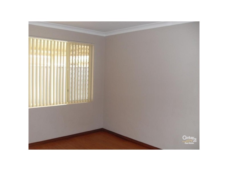 68 Gnangarra Drive, Waikiki WA 6169