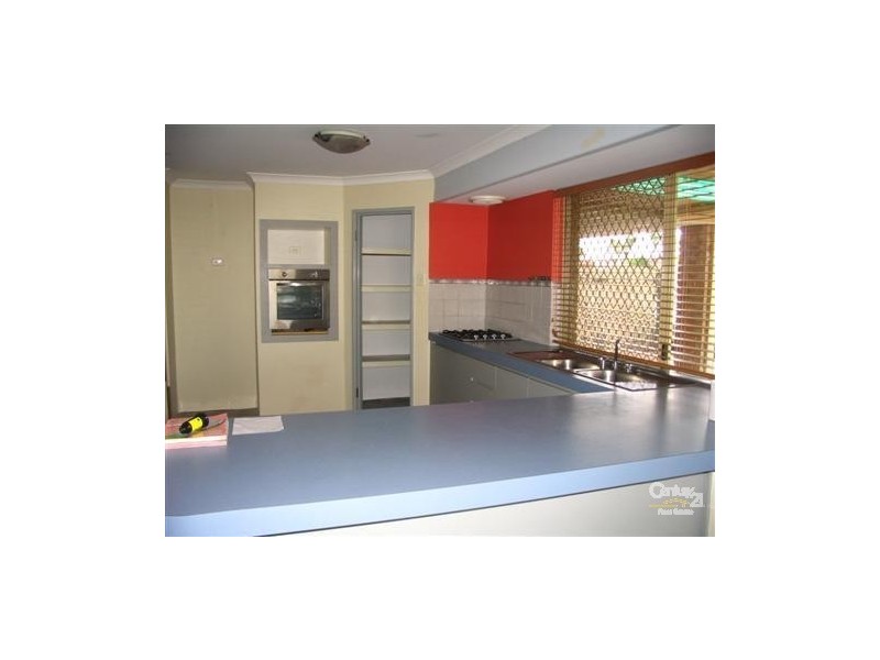 14 Dalaroo Court, Cooloongup WA 6168