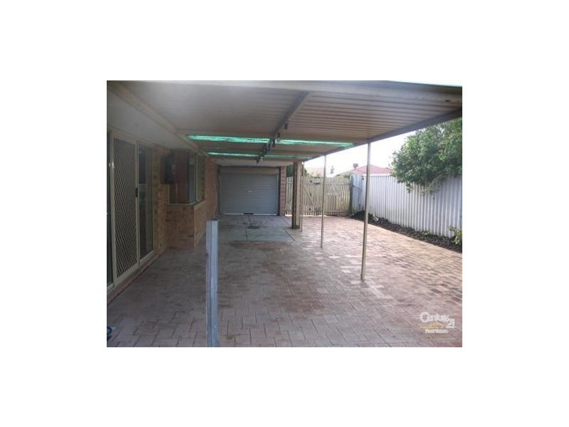 14 Dalaroo Court, Cooloongup WA 6168