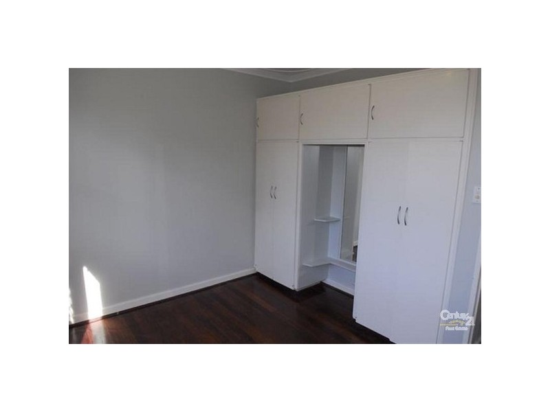 10 Leo Place, Rockingham WA 6168