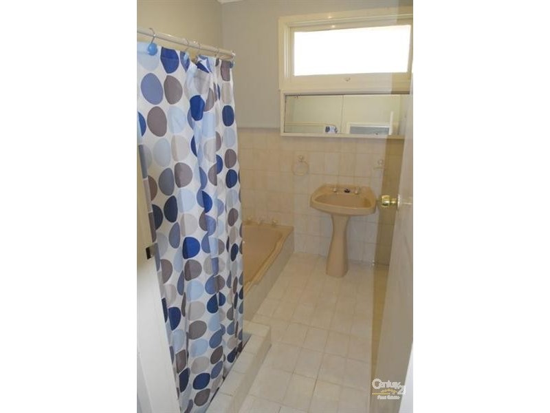 10 Leo Place, Rockingham WA 6168