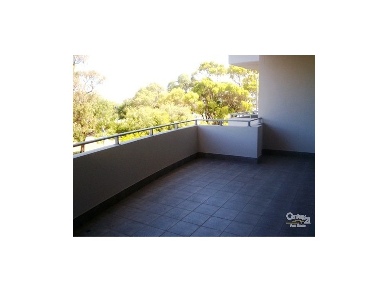 12/17 Rockingham Beach Road, Rockingham WA 6168