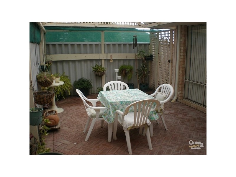 1/67 Parkin Street, Rockingham WA 6168