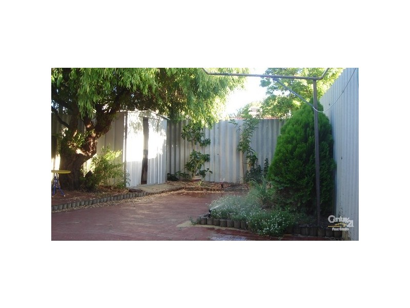 6/3 Sepia Court, Rockingham WA 6168