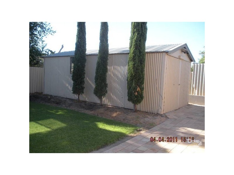 196 Kent Street, Rockingham WA 6168