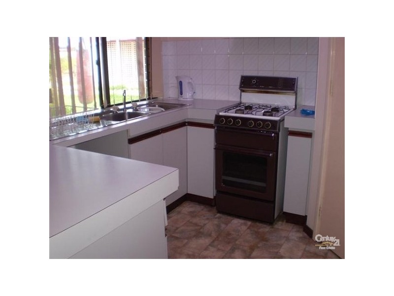 22 Lakemba way, Waikiki WA 6169