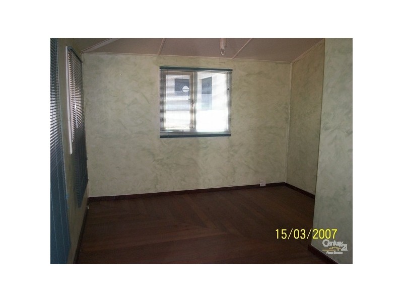 18 Hymus Street, Rockingham WA 6168