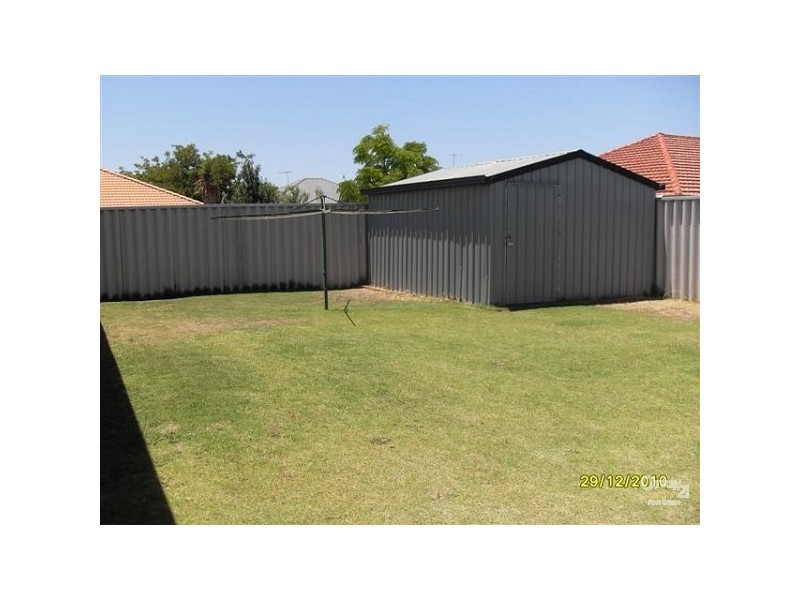 10 Carmana Lane, Warnbro WA 6169