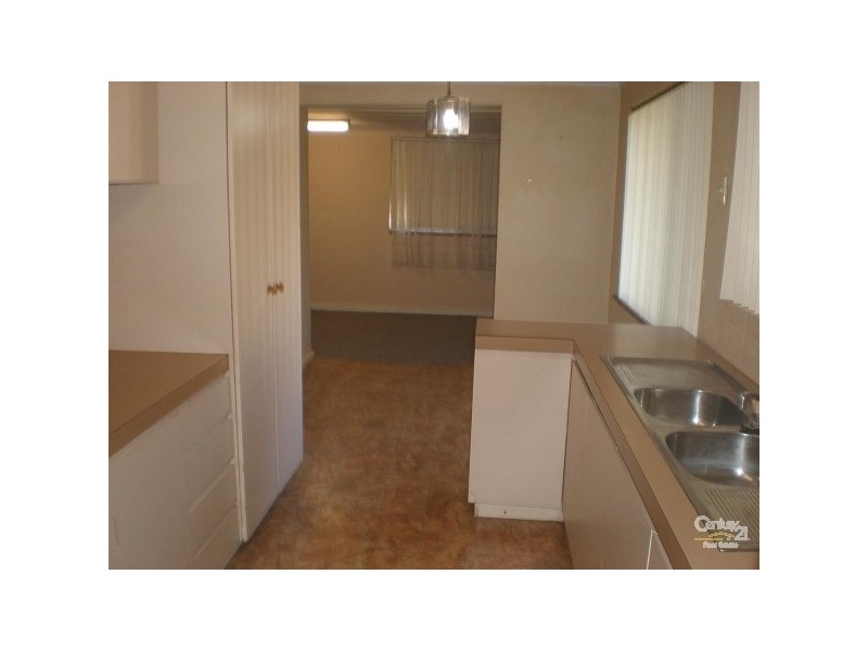 5 Moorine Court, Hillman WA 6168
