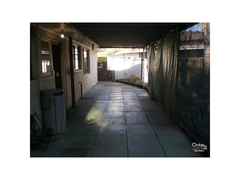 5 Moorine Court, Hillman WA 6168