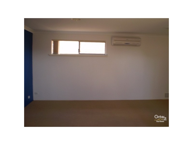 2/66 Parkin Street, Rockingham WA 6168