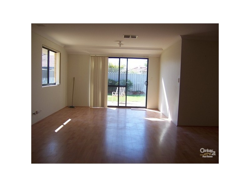 65 San Sebastian Boulevard, Port Kennedy WA 6172