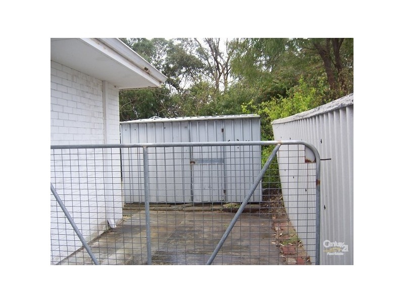 102B Gloucester Crescent, Shoalwater WA 6169