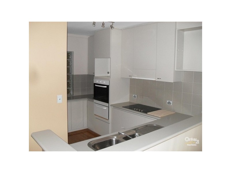 5/1 Railway Terrace, Rockingham WA 6168