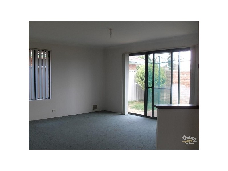 1/83 Woodbridge Drive, Cooloongup WA 6168