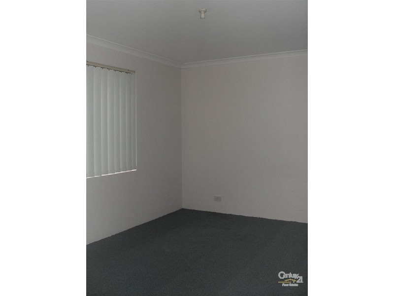 1/83 Woodbridge Drive, Cooloongup WA 6168