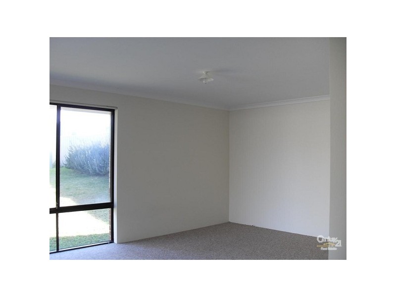 9 Fontenay Court, Port Kennedy WA 6172