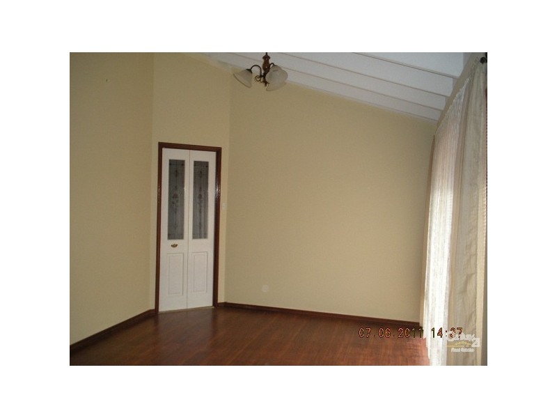 17 Leeuwin Parade, Rockingham WA 6168