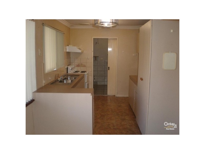 5 Moorine Court, Hillman WA 6168