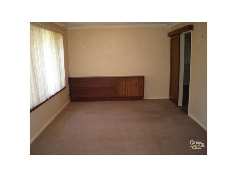 5 Moorine Court, Hillman WA 6168