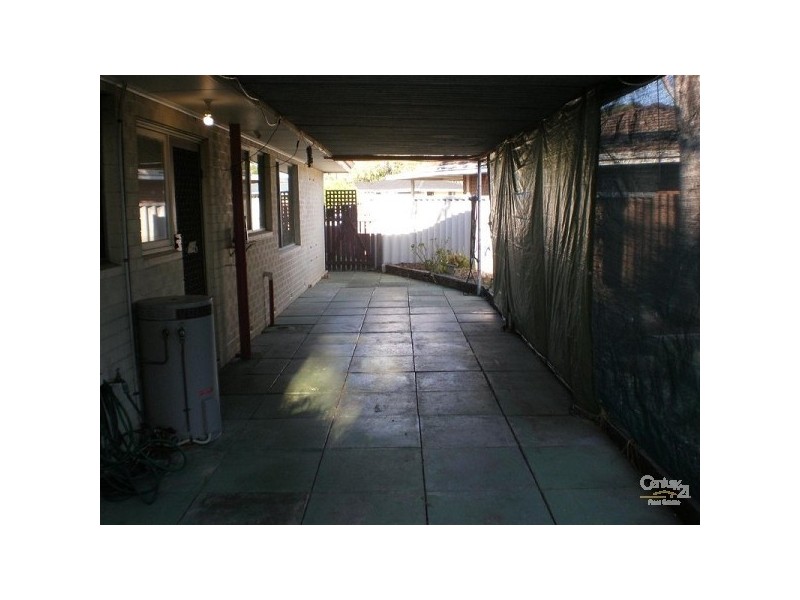 5 Moorine Court, Hillman WA 6168