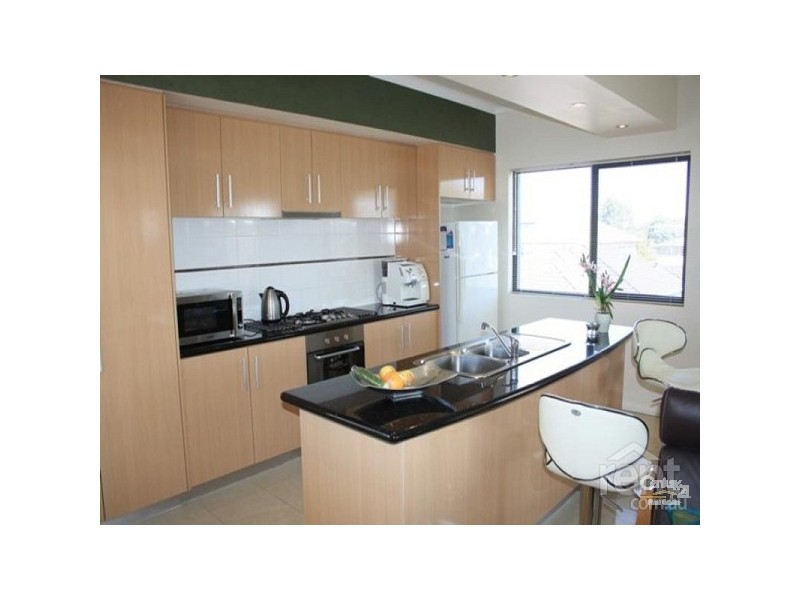 4/138 Lewington Street, Rockingham WA 6168