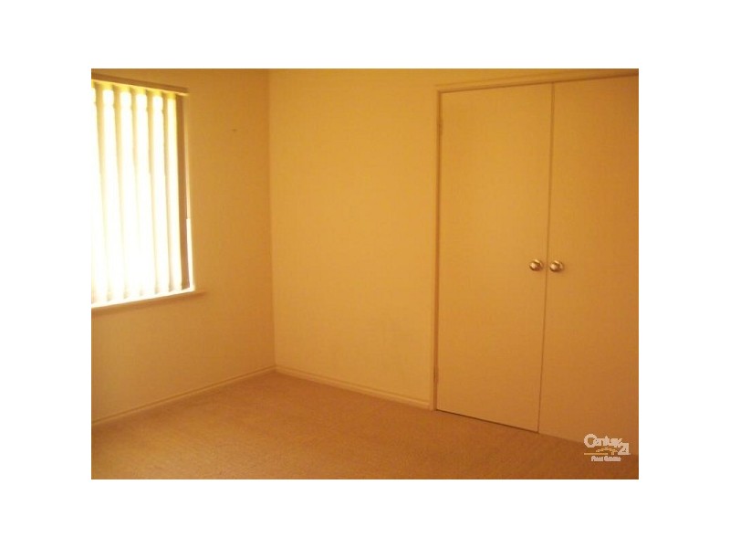 9 LaGuardia Loop, Port Kennedy WA 6172