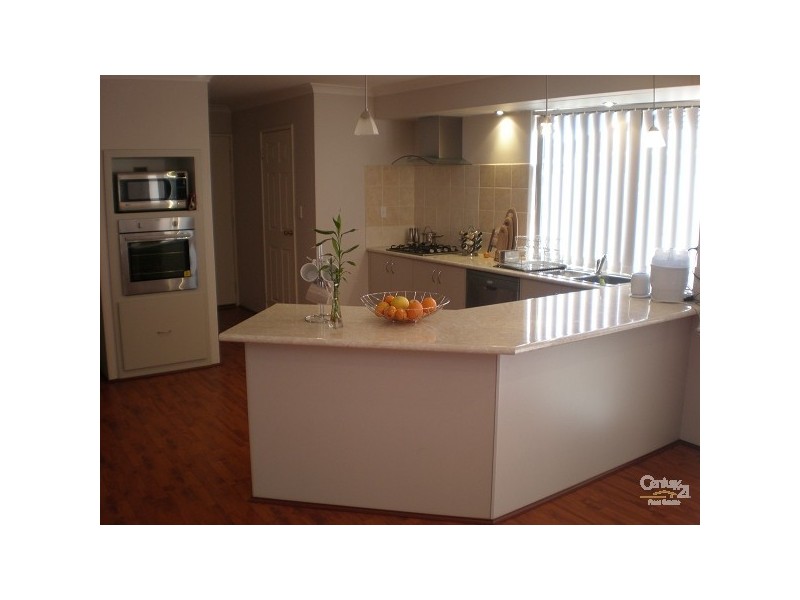 13 Ambleside Parade, Waikiki WA 6169