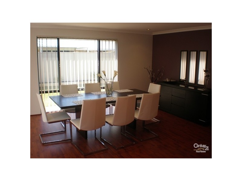 13 Ambleside Parade, Waikiki WA 6169
