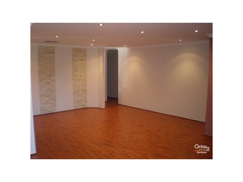 13 Ambleside Parade, Waikiki WA 6169