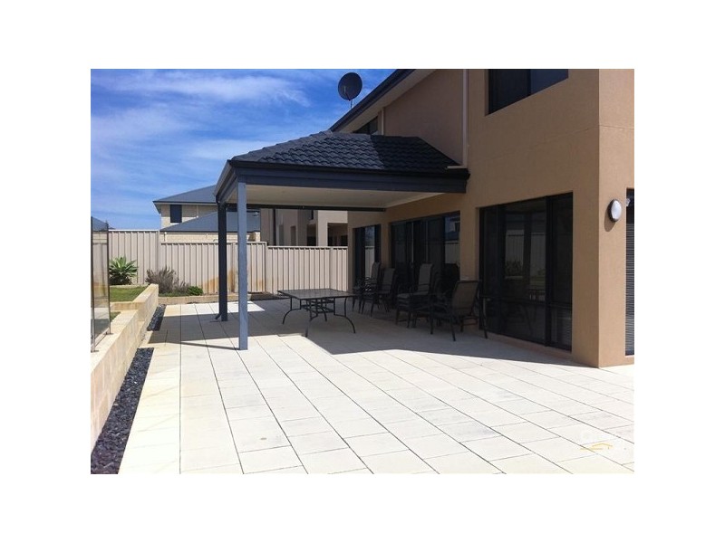 140 Foreshore Drive, Singleton WA 6175