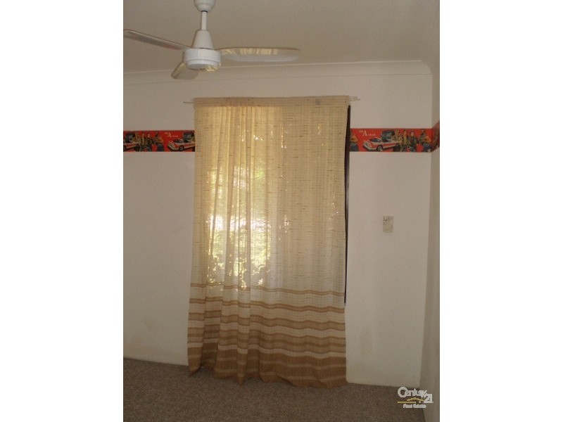 22 Cimbor Way, Parmelia WA 6167