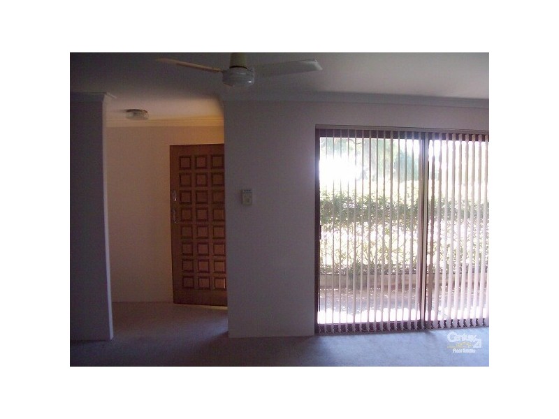 2/53 Rockingham Beach Road, Rockingham WA 6168