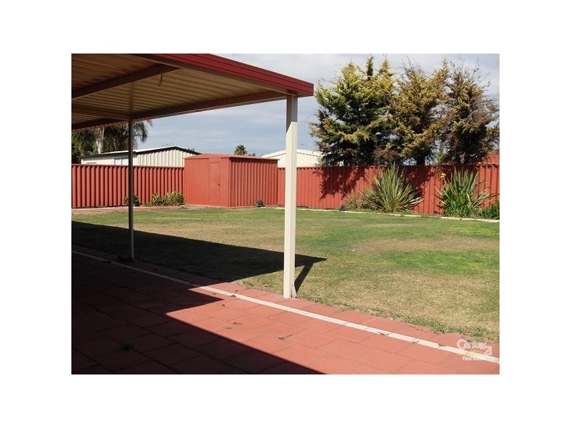 6 Princep Place, Warnbro WA 6169