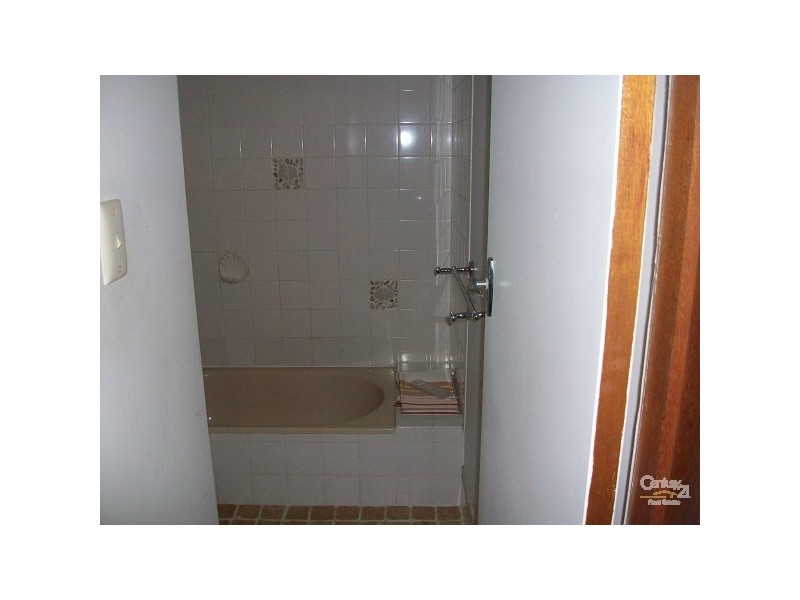 25/4 Minchinson Street, Shoalwater WA 6169