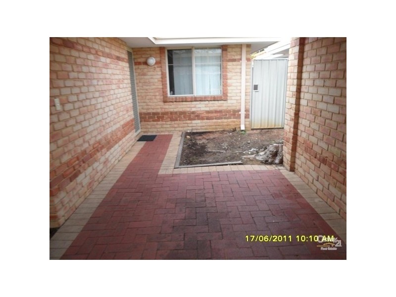 3/6 Dowling Street, Rockingham WA 6168