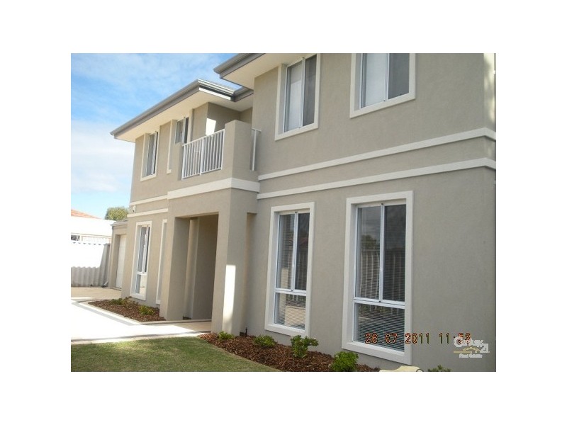 3B Vaux Street, Rockingham WA 6168