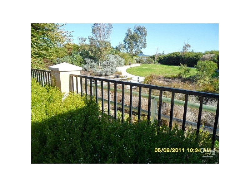 9/36 Epsilon Drive, Shoalwater WA 6169