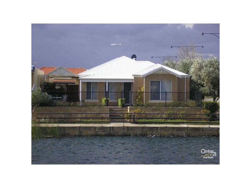 15 Renegade Path, Rockingham WA 6168