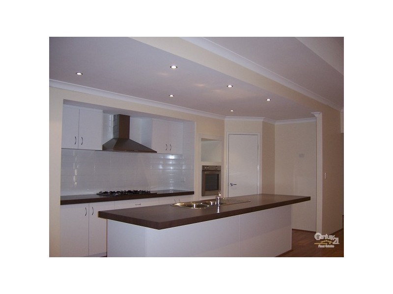 142 Harrington Waters Drive, Waikiki WA 6169