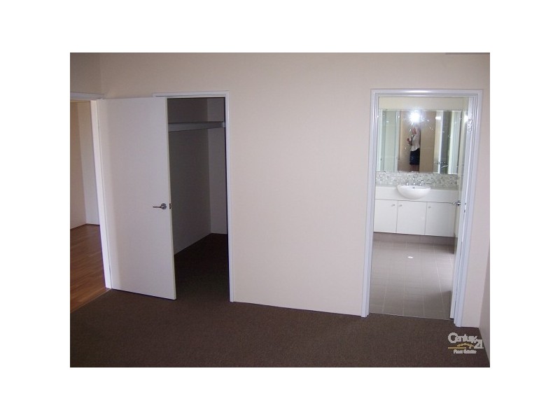 142 Harrington Waters Drive, Waikiki WA 6169